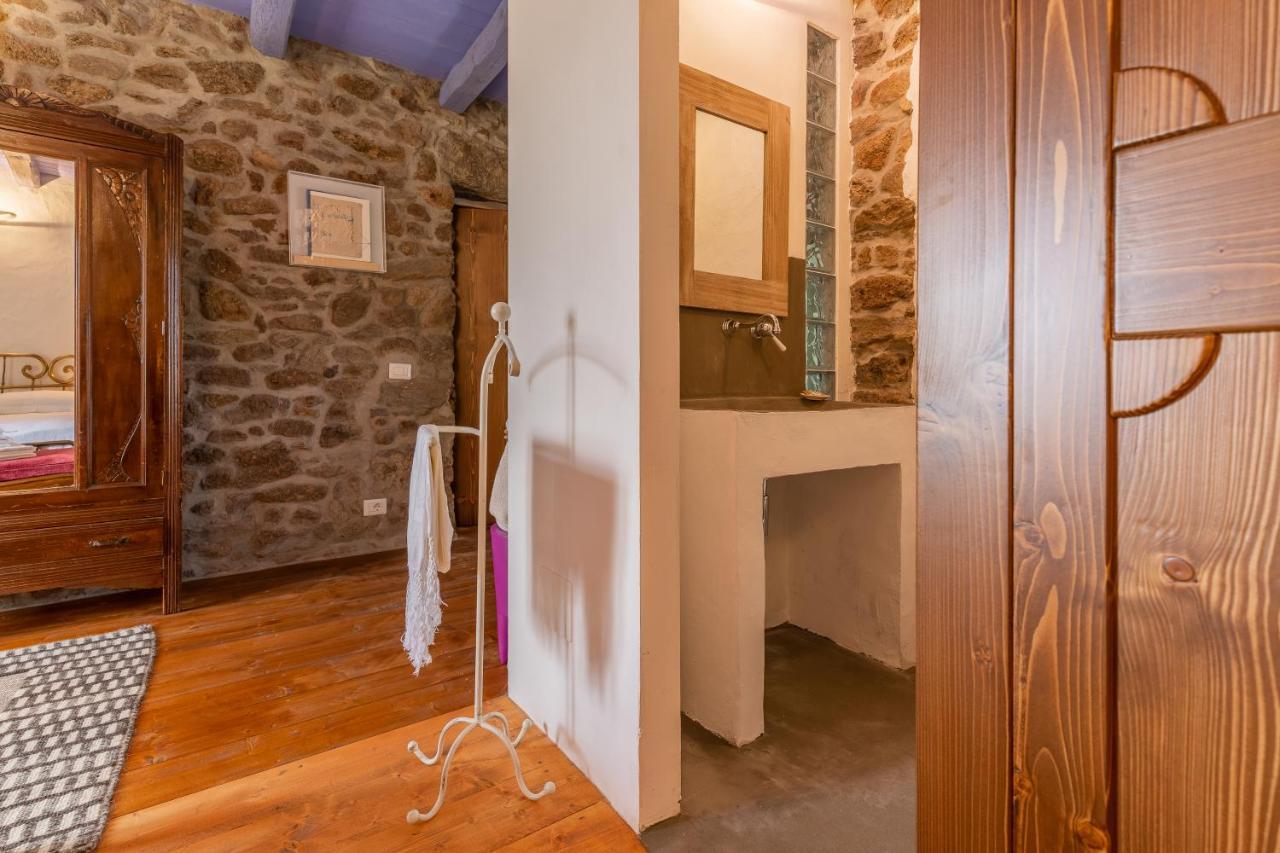 Hotel Borgo Lu Puleu Perfugas Esterno foto
