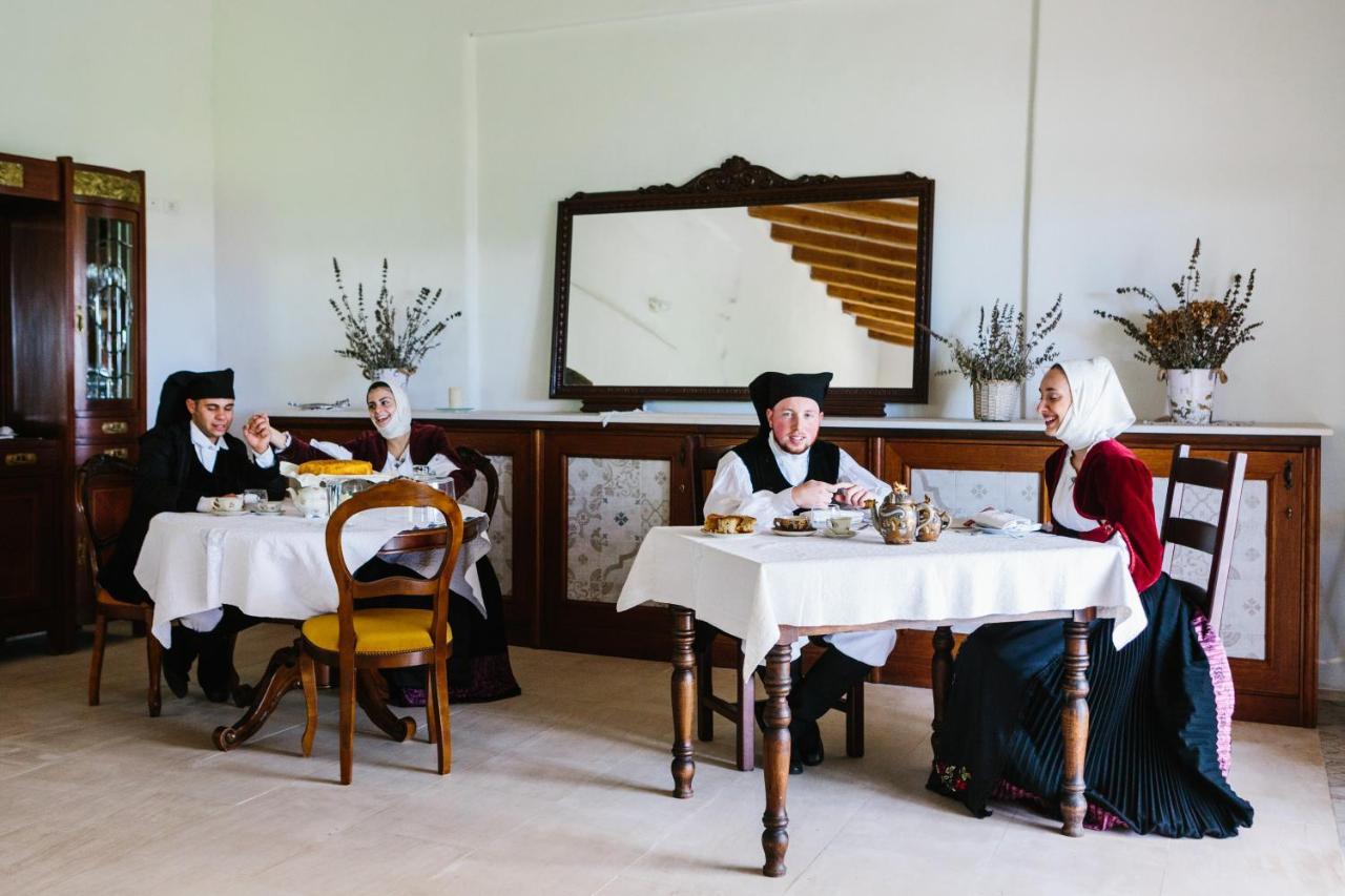 Hotel Borgo Lu Puleu Perfugas Esterno foto
